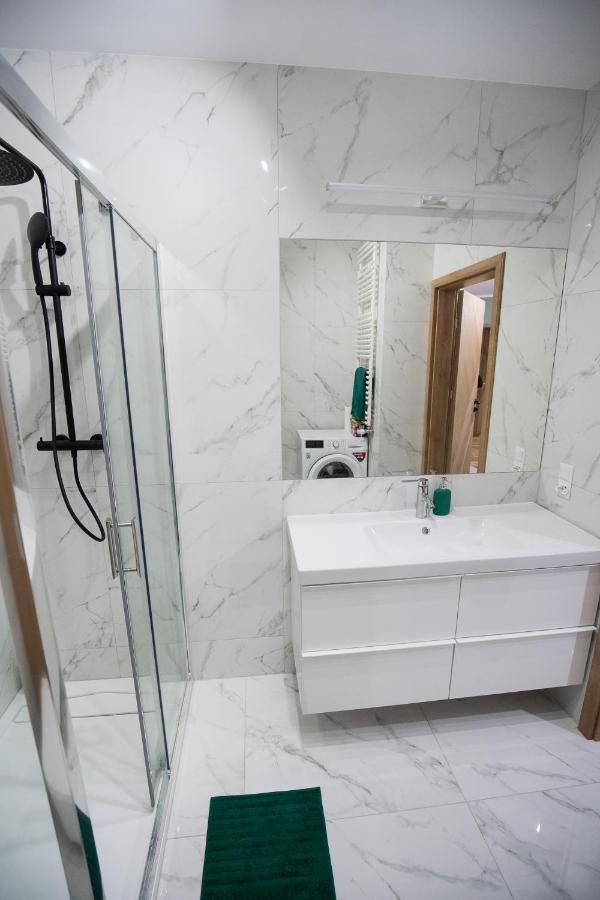 Apartament Ventus Business And Living 44 Келце Екстериор снимка
